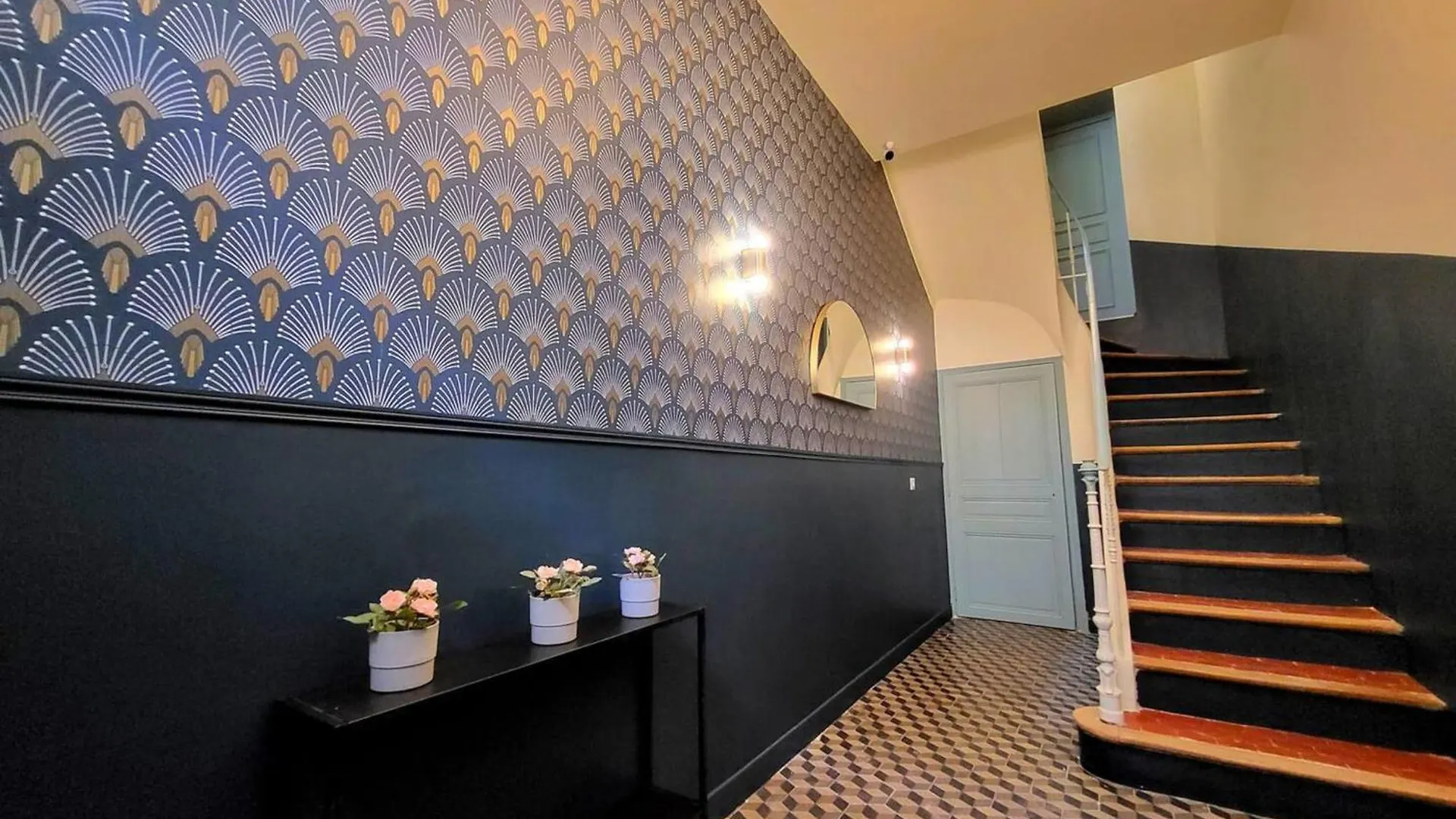 Nice Studio L'Ilette Antibes Apartment